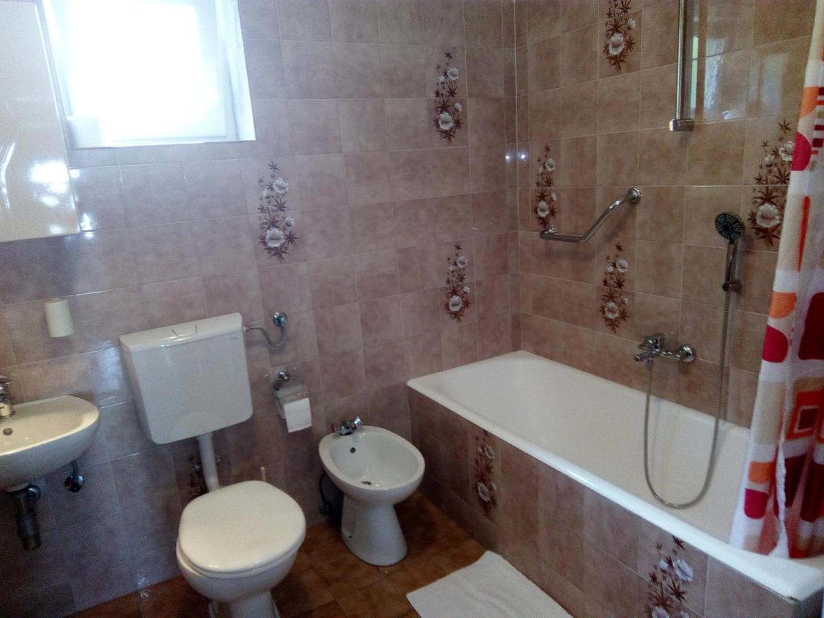 Taja Apartment Makarska