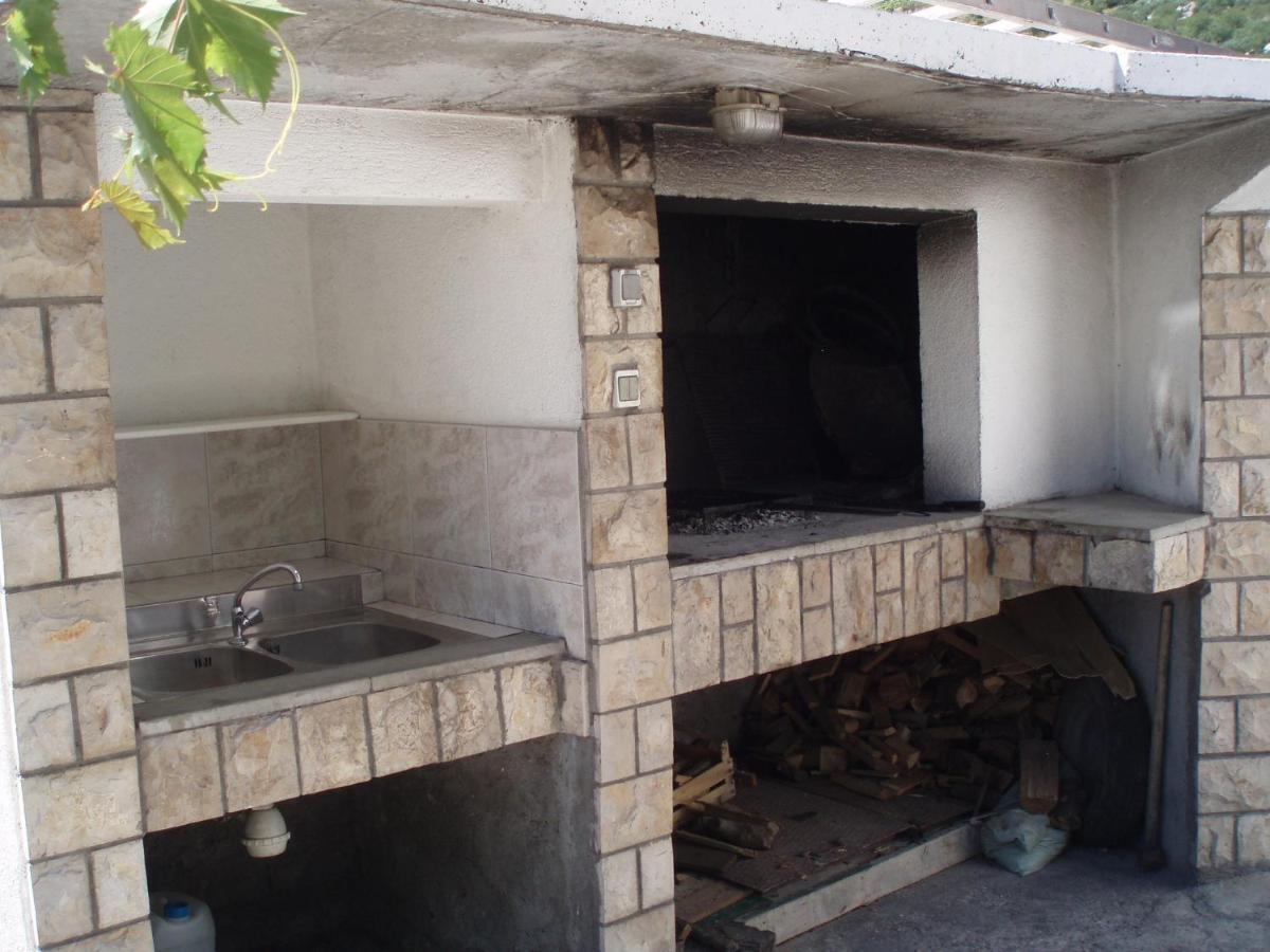 Taja Apartment *